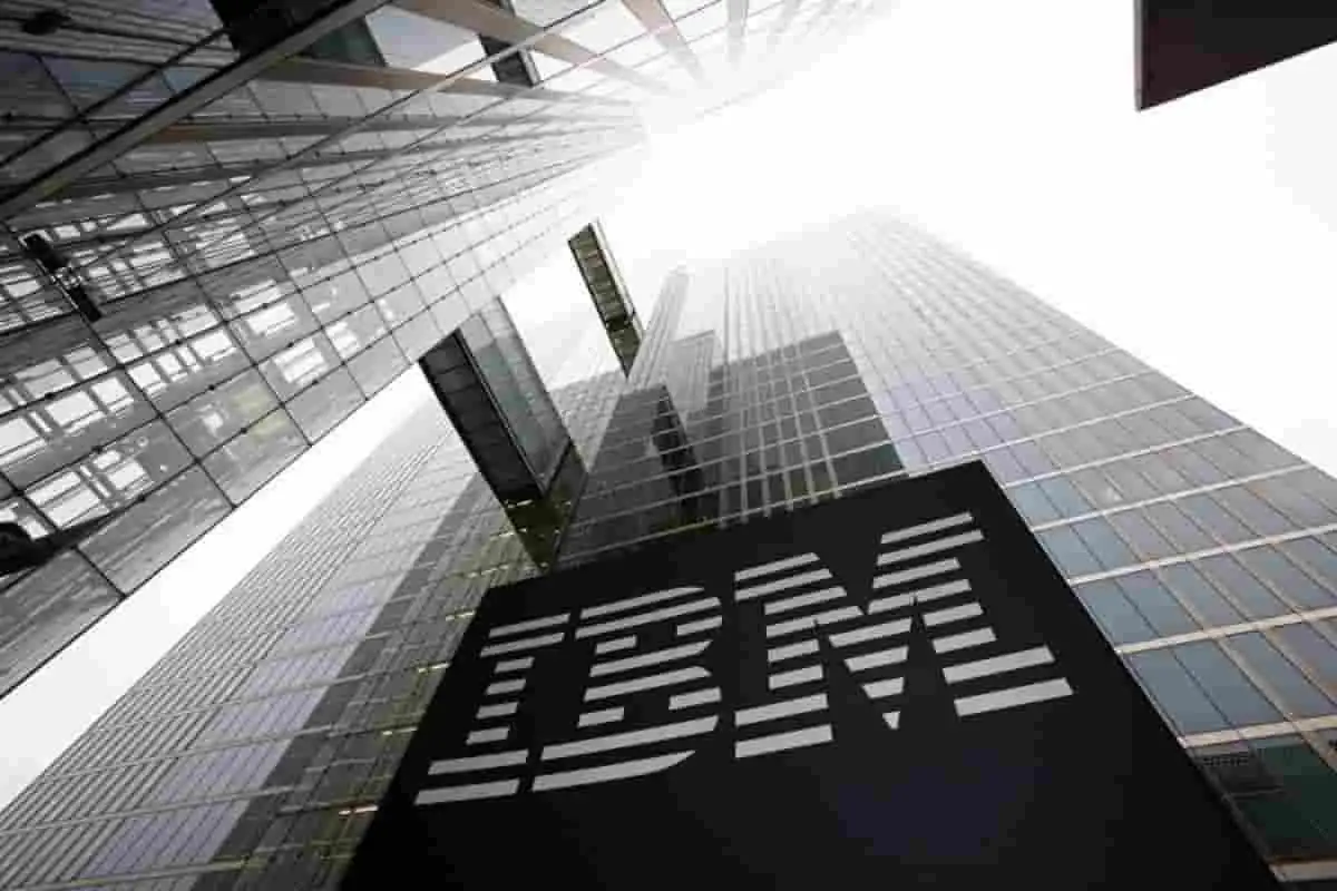 Выгодные активы для инвестиций: IBM и American Express