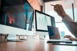 Какую программу для торговли на бирже выбрать