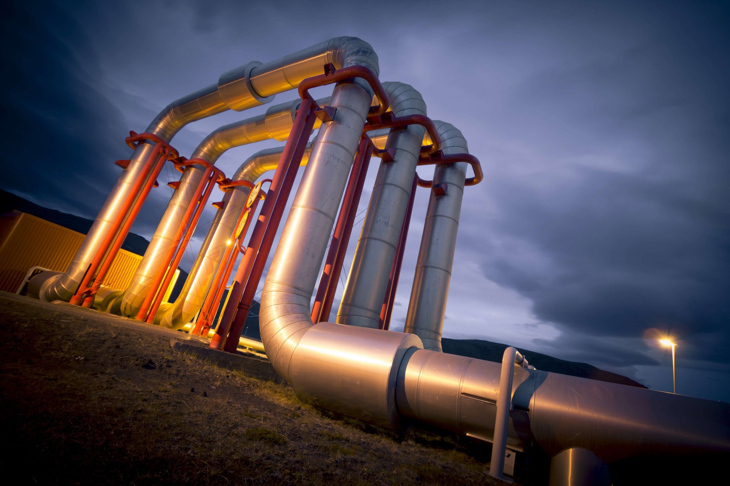 Причины целесообразности инвестирования в нефть и газ